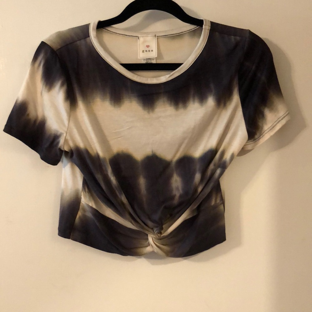Tie-dye crop top